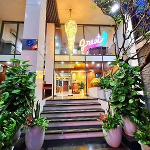 Aparthotel Leha Saigon Airport 