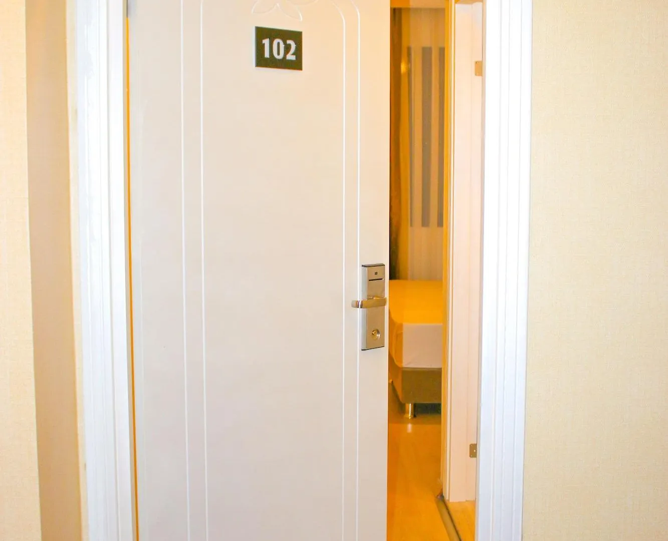 Deluxe Newport Hotel - Old City Istanbul
