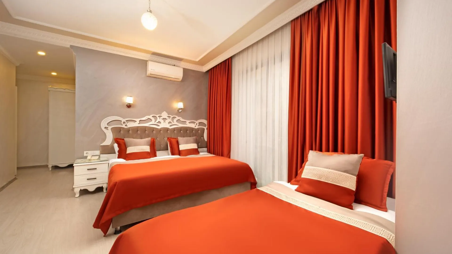 Deluxe Newport Hotel - Old City Istanbul